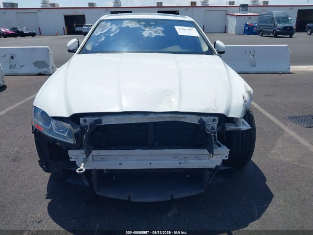 Jaguar Xf 35t Premium 2017 SAJBD4BVXHCY44572 Image 6