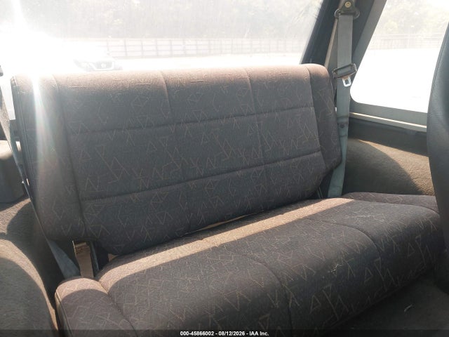 45866002 :رقم المزاد ، 1J4FA49S71P335956 vin ، 2001 Jeep Wrangler Sport مزاد بيع