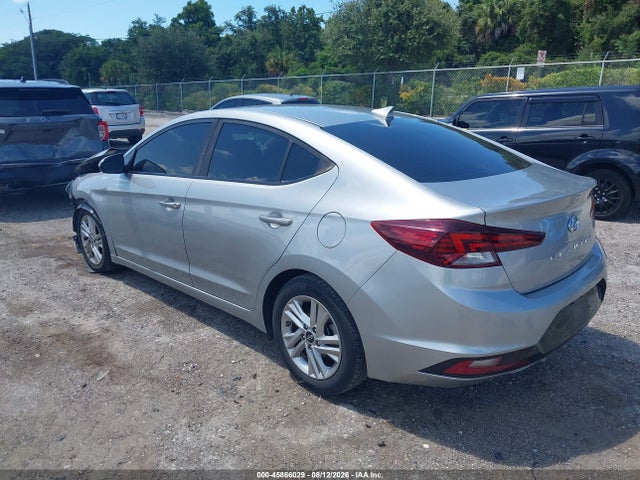 2020 Hyundai Elantra Sel მანქანა იყიდება აუქციონზე, vin: 5NPD84LFXLH593326, აუქციონის ნომერი: 45866029