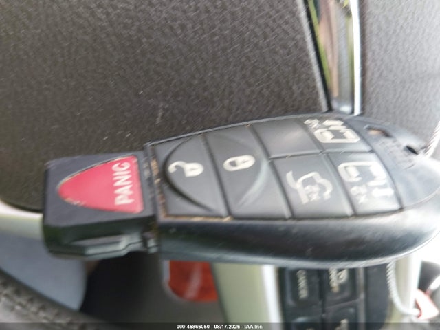 45866050 :رقم المزاد ، 2C4RC1BG8FR672921 vin ، 2015 Chrysler Town & Country Touring مزاد بيع