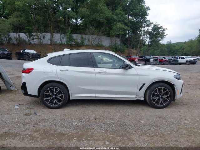 5UX43DT02R9U60585 BMW X4 M40i