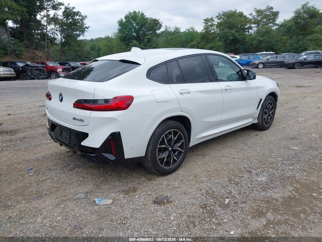 5UX43DT02R9U60585 BMW X4 M40i
