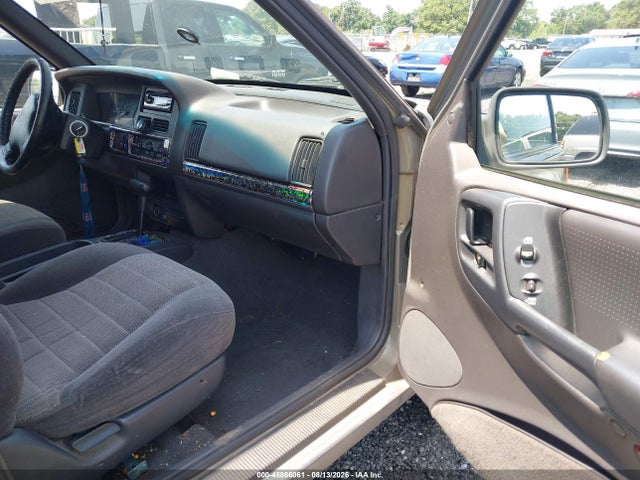 Продаж на аукціоні авто 1998 Jeep Grand Cherokee Laredo, vin: 1J4FX58S4WC281293, номер лоту: 45866061