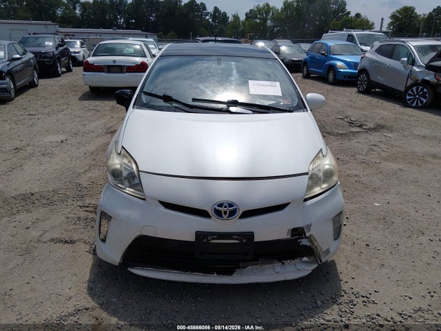 Toyota Prius Three 2014 JTDKN3DU3E1827498 Image 12