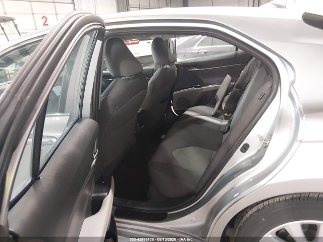 2019 Toyota Camry Le მანქანა იყიდება აუქციონზე, vin: 4T1B11HK6KU813142, აუქციონის ნომერი: 45866128