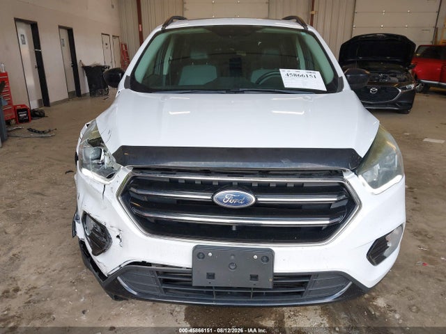 Продаж на аукціоні авто 2017 Ford Escape Se, vin: 1FMCU9G98HUD46582, номер лоту: 45866151