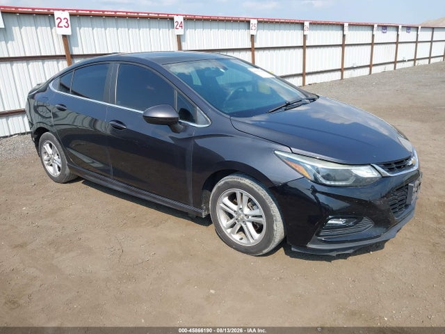 Chevrolet Cruze Lt Auto 2017 1G1BE5SM7H7182167 main image
