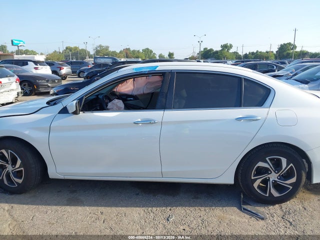 Aukcja sprzedaży 2017 Honda Accord Lx, vin: 1HGCR2F34HA242376, numer aukcji: 45866224