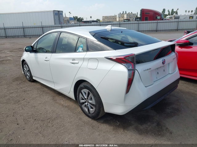 Toyota Prius Three 2016 JTDKARFUXG3001993 Image 3