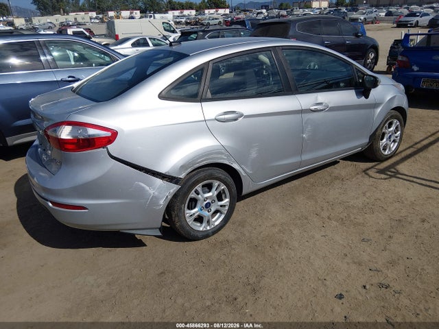 3FADP4BJ2EM203489 Ford FIESTA SE