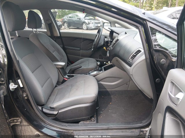 45866356 :رقم المزاد ، 3KPFL4A7XHE052548 vin ، 2017 Kia Forte Lx مزاد بيع