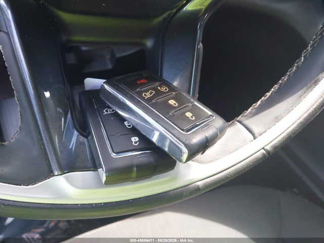 45866411 :رقم المزاد ، 1C4RJKAG1P8728983 vin ، 2023 Jeep Grand Cherokee L Laredo 4x4 مزاد بيع