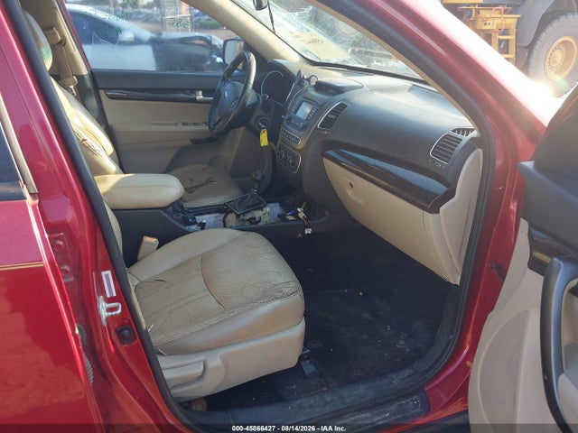 Продаж на аукціоні авто 2015 Kia Sorento Lx, vin: 5XYKT3A64FG642857, номер лоту: 45866427