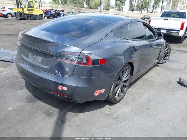 45866429 :رقم المزاد ، 5YJSA1E25JF274156 vin ، 2018 Tesla Model S 100d/75d/p100d مزاد بيع