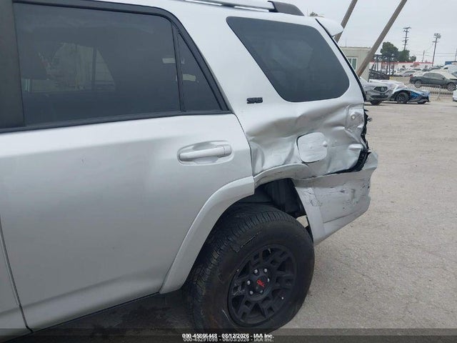 Toyota 4runner Sr5 Premium 2022 JTEFU5JR3N5274016 Image 13