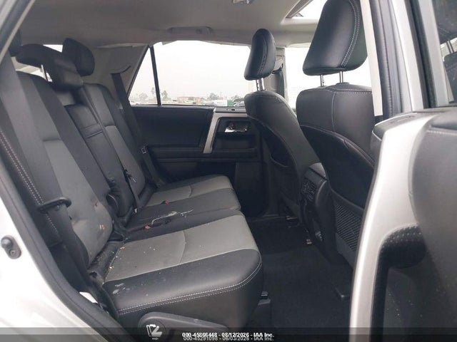 Toyota 4runner Sr5 Premium 2022 JTEFU5JR3N5274016 Image 8