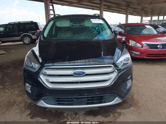 1FMCU0HD4KUB28399 Ford ESCAPE SEL
