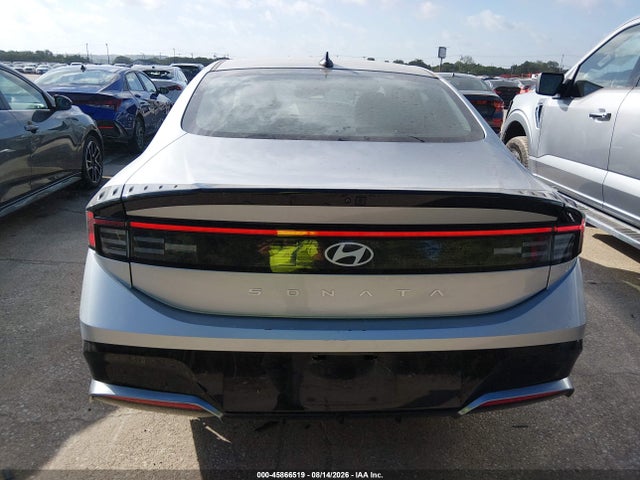 Hyundai SONATA SEL 2025 KMHL64JA7SA449579 Image 16