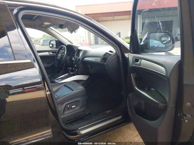 WA1LFAFP9EA043835 Audi Q5 2.0t Premium