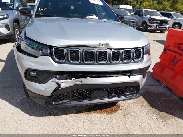 Jeep Compass Latitude 4x4 2024 3C4NJDBN3RT118594 Image 6