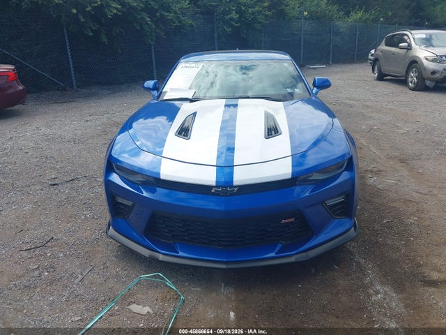 Chevrolet CAMARO 2SS 2018 1G1FH1R70J0118911 Image 13