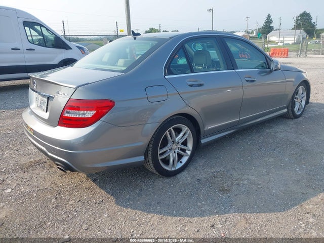 45866663 :رقم المزاد ، WDDGF8AB4DA786161 vin ، 2013 Mercedes-benz C 300 Sport 4matic مزاد بيع