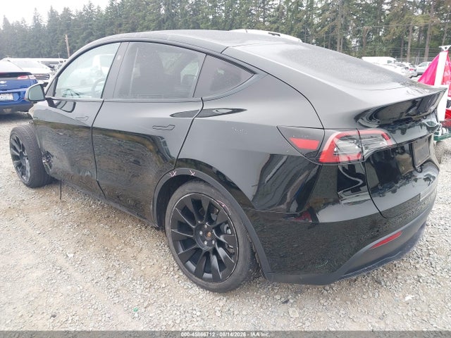 Продаж на аукціоні авто 2024 Tesla Model Y Long Range Dual Motor All-wheel Drive, vin: 7SAYGAEE6RF981221, номер лоту: 45866712