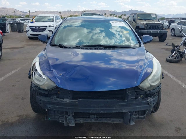 5NPDH4AE3GH772601 Hyundai ELANTRA SE