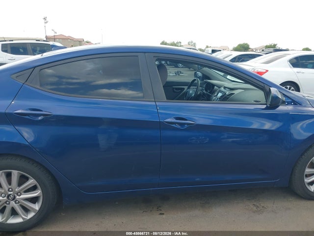 5NPDH4AE3GH772601 Hyundai ELANTRA SE