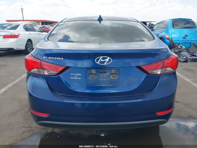 5NPDH4AE3GH772601 Hyundai ELANTRA SE