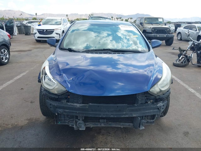 5NPDH4AE3GH772601 Hyundai ELANTRA SE