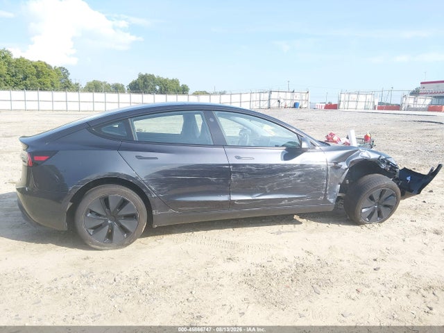 Продаж на аукціоні авто 2024 Tesla Model 3 Long Range Dual Motor All-wheel Drive/rear-wheel Drive, vin: 5YJ3E1EA5RF821888, номер лоту: 45866747