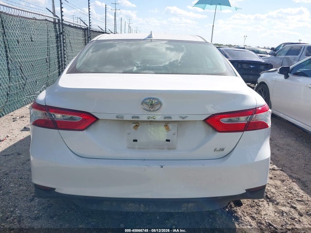 Продажа на аукционе авто 2020 Toyota Camry Le, vin: 4T1C11AK8LU958456, номер лота: 45866748