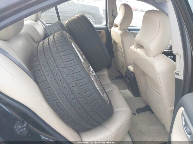 Продажа на аукционе авто 2004 Volvo S60 R, vin: YV1RH52Y842393802, номер лота: 45866775