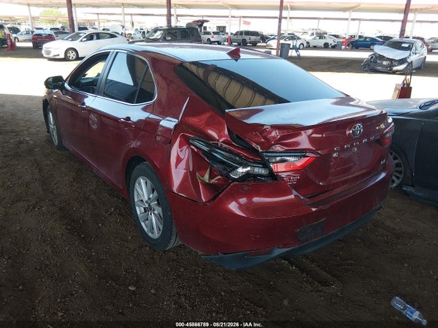 Продажа на аукционе авто 2022 Toyota Camry Le, vin: 4T1C11AK6NU498460, номер лота: 45866789