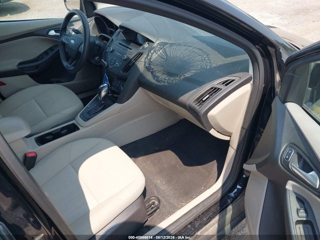 Ford FOCUS SE 2016 1FADP3K28GL292203 Image 5