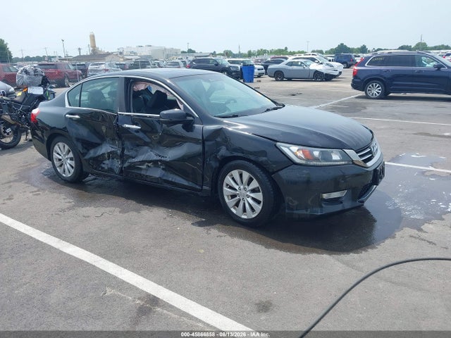 45866858 :رقم المزاد ، 1HGCR2F87DA146179 vin ، 2013 Honda Accord Ex-l مزاد بيع