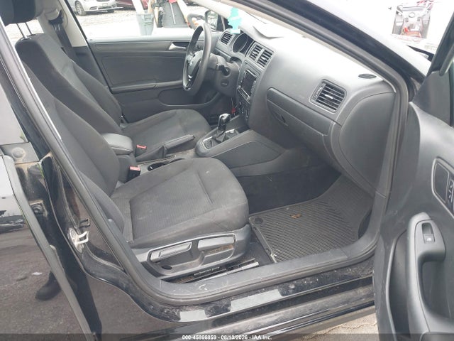 Продаж на аукціоні авто 2015 Volkswagen Jetta 2.0l S, vin: 3VW2K7AJ2FM409977, номер лоту: 45866859