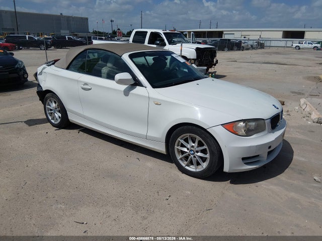 2011 Bmw 128i მანქანა იყიდება აუქციონზე, vin: WBAUL7C58BVM80655, აუქციონის ნომერი: 45866878