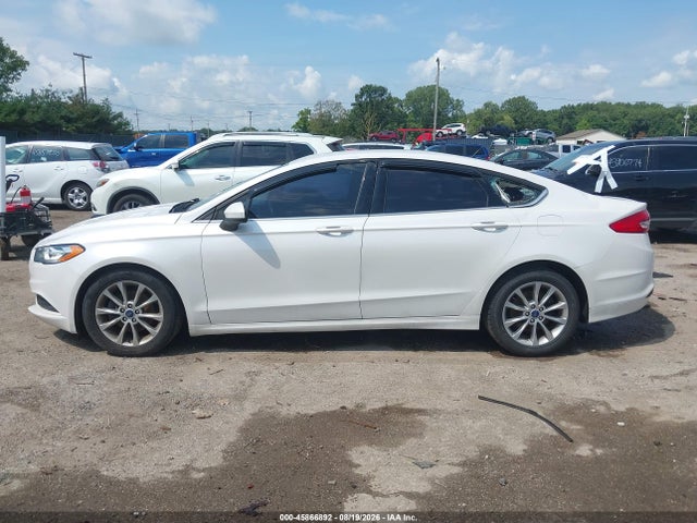 2017 Ford Fusion Se მანქანა იყიდება აუქციონზე, vin: 3FA6P0HD7HR128721, აუქციონის ნომერი: 45866892