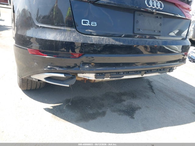 WA1AVAF10KD017558 Audi Q8 55 Premium