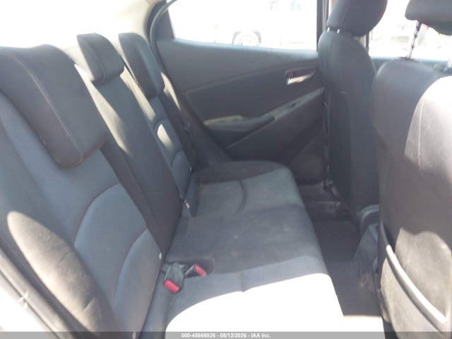 Scion IA 2016 3MYDLBZV6GY112306 Image 8