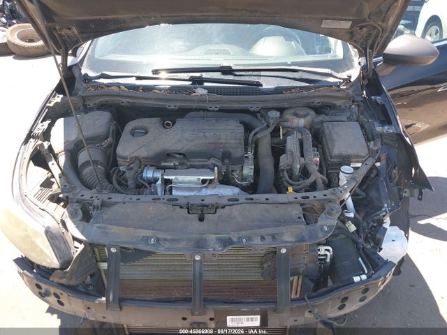 1G1BE5SM9H7105946 Chevrolet Cruze Lt Auto