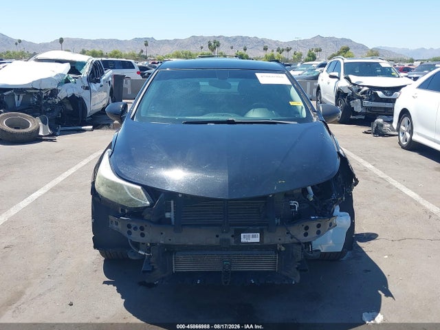 1G1BE5SM9H7105946 Chevrolet Cruze Lt Auto