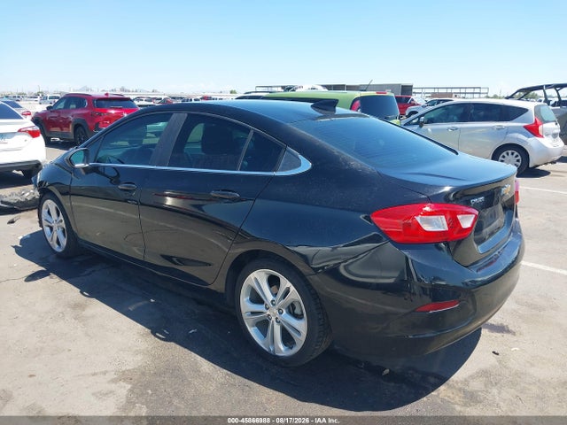 1G1BE5SM9H7105946 Chevrolet Cruze Lt Auto