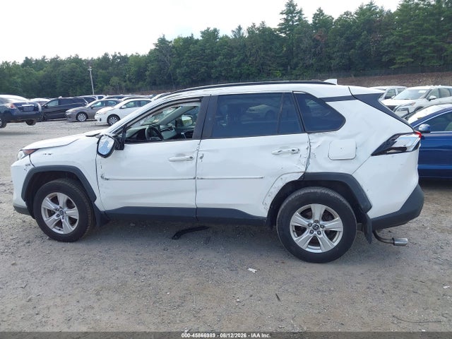 2021 Toyota Rav4 Xle მანქანა იყიდება აუქციონზე, vin: 2T3P1RFV7MC166375, აუქციონის ნომერი: 45866989