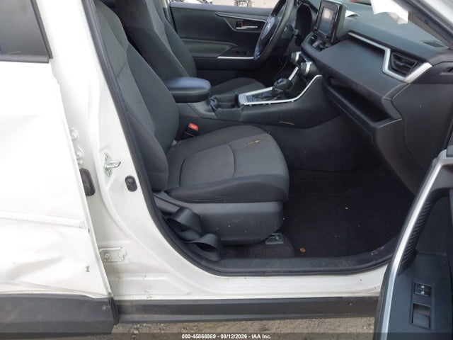 2021 Toyota Rav4 Xle მანქანა იყიდება აუქციონზე, vin: 2T3P1RFV7MC166375, აუქციონის ნომერი: 45866989