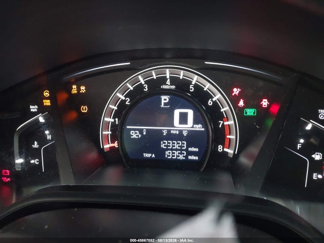 45867052 :رقم المزاد ، 2HKRW5H32JH402253 vin ، 2018 Honda Cr-v Lx مزاد بيع