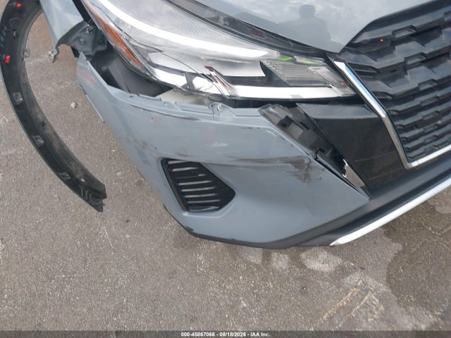 2023 Nissan Kicks Sv Xtronic Cvt მანქანა იყიდება აუქციონზე, vin: 3N1CP5CV1PL481423, აუქციონის ნომერი: 45867066
