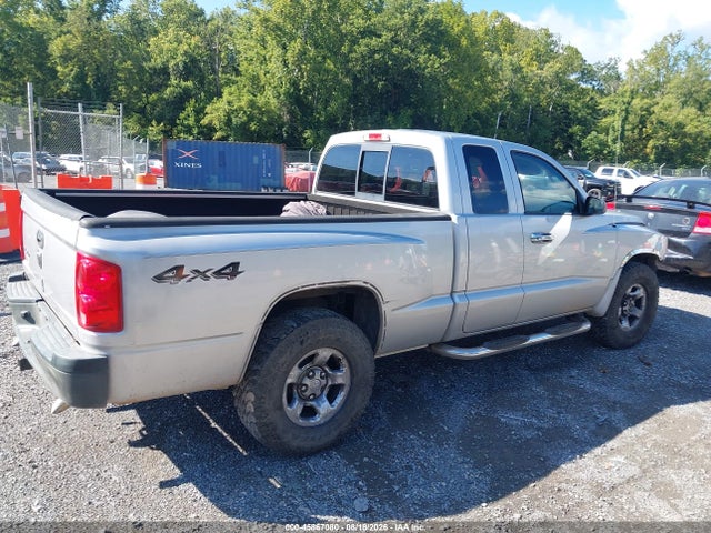 2005 Dodge Dakota St მანქანა იყიდება აუქციონზე, vin: 1D7HW22K75S254219, აუქციონის ნომერი: 45867080